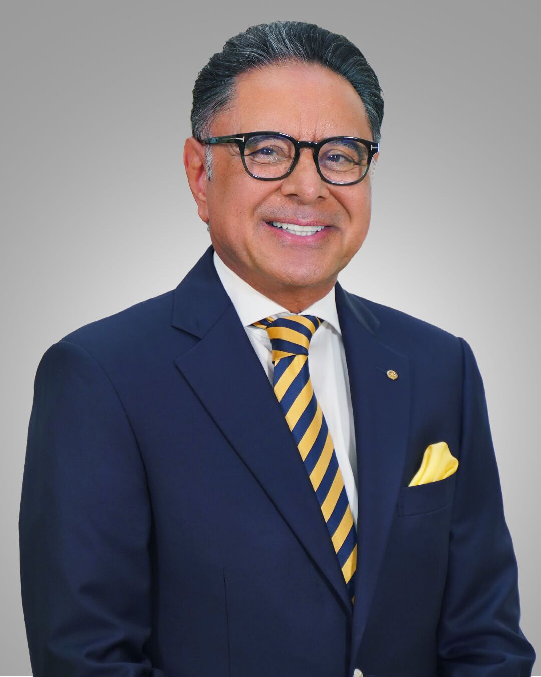 Trusted Team of Dentists in Dubai | Dr Michaels